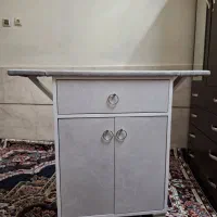 میز اتو  و جای چرخ خیاطی کاملا نو