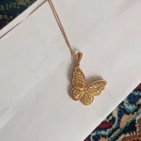 تقریبا 10گرم طلا