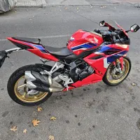 هوندا cbr250rr|موتورسیکلت|تهران, فلسطین (میدان انقلاب)|دیوار