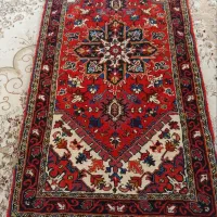فرش.دستباف خودمه تازه تموم کردم