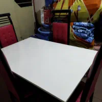 میز غذاخوری