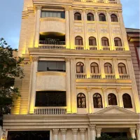 128مـتر رو به خـیابان(فـول دیـزاین)TOP
