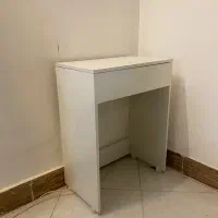 میز ارایش و ترولی و میز تی وی