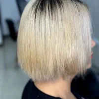 (آموزش کاشت ناخن و کراتین  با قیمت مناسب)