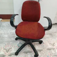 صندلی سالم تمیز