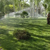 طراحی و اجرای ابیاری قطره ای و بارانی