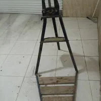 گیره سه پایه