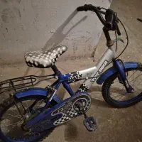 دوچرخه واسکیت به علت کمبود جا