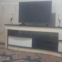 زیر تلویزیون