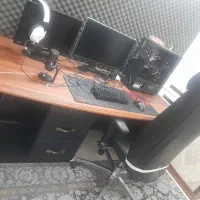 کامپیوتر گیمینگ کامل با تمام لوازم
