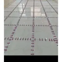 شاگرد کاشی کار