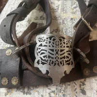 هیکلی حیکلی علامت کمربند چرم گاومیش
