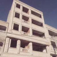 سلام درود به یک نفر کارگر برای سنگ کاری نیازمندم