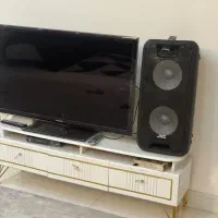 زیر میزی تلویزیونی و جاکفشی