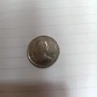 تعدادی سکه ایرانی و خارجی