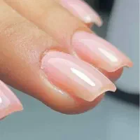 کاشت  ناخن یا ترمیم همراه ژلیش رایگان پا