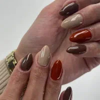 فروش وسایل ناخن کاری (دست دوم)