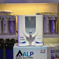 دستگاه تصفیه آب رو میزی AQUA