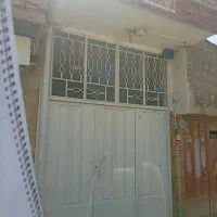 منزل مسکونی به فروش میرسد