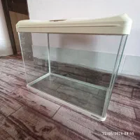 آکواریوم شیشه خم