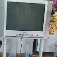 سه دستگاه تلویزیون سونی ال جی وسامسونگ قدیمی