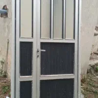 در آلمینیومی قدیمی