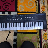 یکدستگاه ارگ برق و باطری