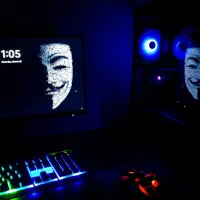 کیس گیمینگ در حد نو + مانیتور