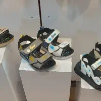 صندل پسرانه و دخترانه طبی