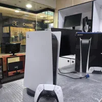فروشگاه نیکان ـ PS5 همراه با کارتن و متعلقات