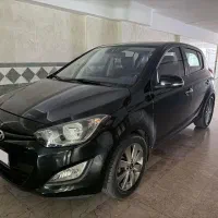 هیوندا i20