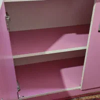 کمد بزرگ و کتابخونه