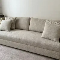 مبل  راحتی ۳نفره کاملا تمیز و‌نو