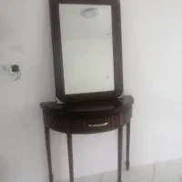 کنسول اینه