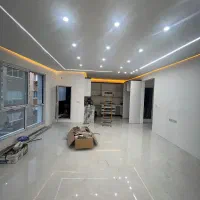۹۳متری تک واحدی / رو به مشرق / ۲ عدد پارکینگ
