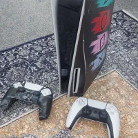 ps5 در حد نو کم استفاده