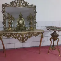خرید و فروش آینه و کنسول کلیه وسایل برنزی لوستر..