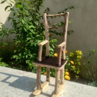 صندلی چوبی دکوری یا اسباب بازی