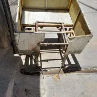 یک عدد گاری ۳ چرخ موتوری