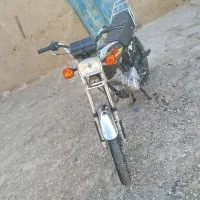 125