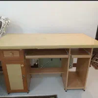 میز تحریر و صندلی