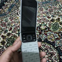 گوشی دکمه ای تاشو نوکیا نو