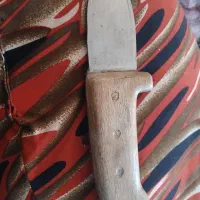 کارد دست ساز با تیغه اره اتیشی