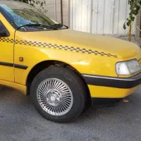 تاکسی پژو مریوان گردشی مدل ۱۳۹۰