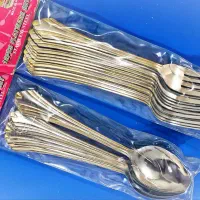 ۱۲ قاشق و ۱۲ چنگال نو نو