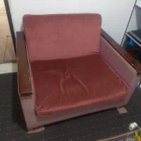 مبل تختخواب‌شو سالم تمیز