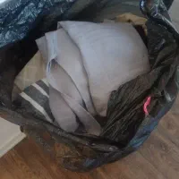 تعدادی لباس رایگان