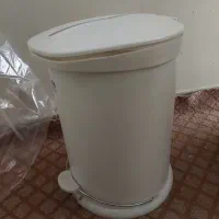 سطل زباله پدالی ۲۰ لیتری آکبند