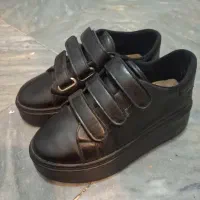 کتونی سایز 37