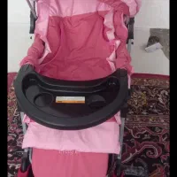 کالسکه وکریر آکبند